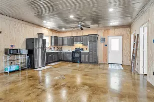 11781 Walding Rd, Montgomery, TX 77356 - Photo 37