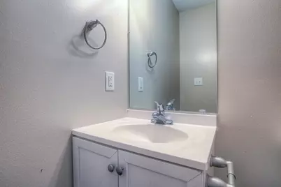 10610 Pine Landing Drive #B, Houston, TX 77088 - Photo 19