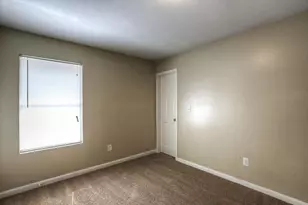 10610 Pine Landing Dr, Houston, TX 77088 - Photo 29
