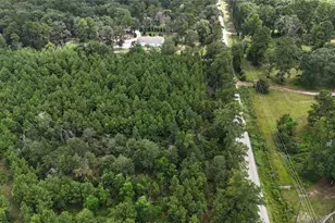 1378 N Duck Creek Rd, Cleveland, TX 77328 - Photo 7