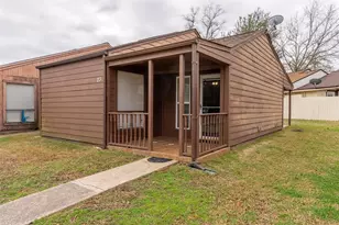 23 Townhouse Ln, Trinity, TX 75862 - Photo 17