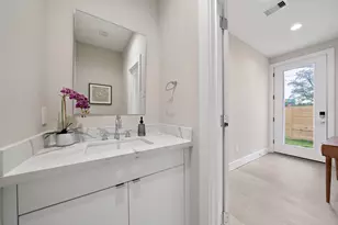 8672 Easthaven Blvd, Houston, TX 77075 - Photo 23