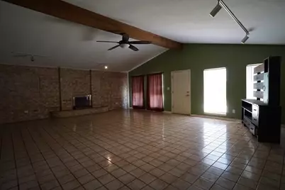 206 Carnation Street, Lake Jackson, TX 77566 - Photo 15