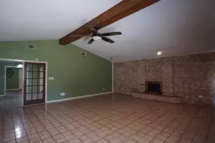 206 Carnation St, Lake Jackson, TX 77566 - Photo 17