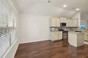 1358 Tee Time Ct, Crosby, TX 77532 - Photo 9