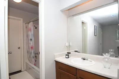 10102 Barmont Drive, La Porte, TX 77571 - Photo 25