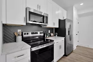 8021 Cora St, Houston, TX 77088 - Photo 5