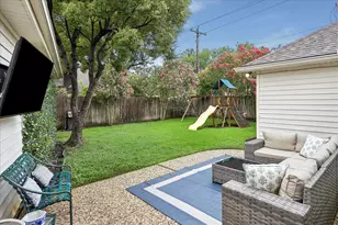10802 Piping Rock Ln, Houston, TX 77042 - Photo 25