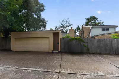 4803 Pebble Brook Street, Baytown, TX 77521 - Photo 25