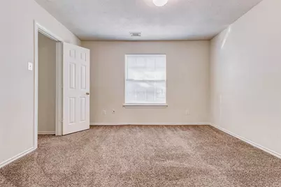 13106 Peppergate Lane, Houston, TX 77044 - Photo 9