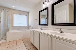 13106 Peppergate Ln, Houston, TX 77044 - Photo 13
