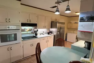 802 Wildwood Dr W, Warren, TX 77664 - Photo 11