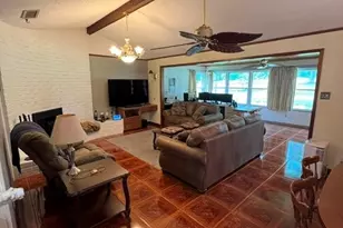 802 Wildwood Dr W, Warren, TX 77664 - Photo 5