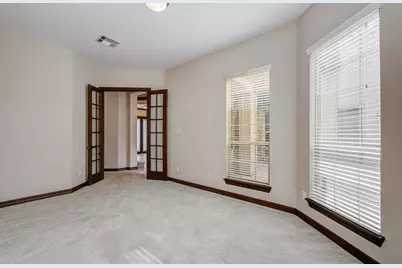 5711 Avon Landing Lane, Sugar Land, TX 77479 - Photo 17