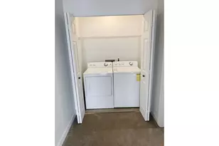 421 W Water St, Flint, MI 48503 - Photo 11