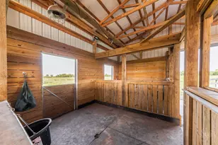20079 FM523, Angleton, TX 77515 - Photo 39