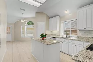 21702 Cayman Point Dr, Katy, TX 77450 - Photo 19