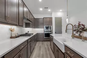 11823 Sawgrass Dr, Mont Belvieu, TX 77523 - Photo 9