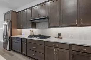 11823 Sawgrass Dr, Mont Belvieu, TX 77523 - Photo 11
