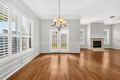1470 Sherwood Park Circle, Houston, TX 77043 - Photo 17