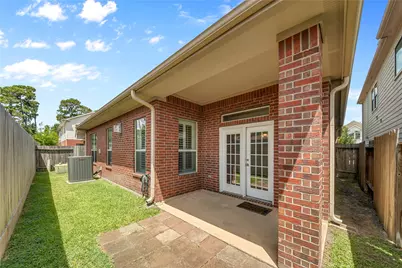 1470 Sherwood Park Circle, Houston, TX 77043 - Photo 29