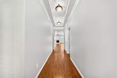1470 Sherwood Park Circle, Houston, TX 77043 - Photo 5