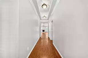 1470 Sherwood Park Cir, Houston, TX 77043 - Photo 5