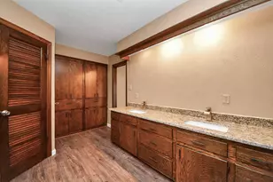 12803 Coolgreen St, Houston, TX 77013 - Photo 25