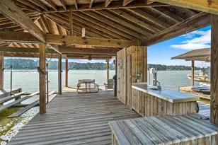 15920 Malibu E, Willis, TX 77318 - Photo 5