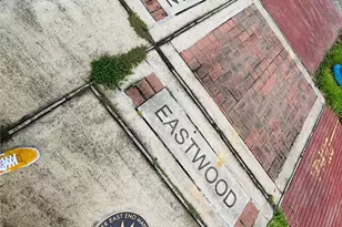 201 Eastwood St, Houston, TX 77011 - Photo 7