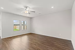 1938 Stargazer Ln, Angleton, TX 77515 - Photo 7