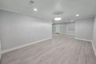 7007 Bellaire Blvd, Houston, TX 77074 - Photo 3