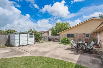 4957 Shadowbend Drive, Corpus Christi, TX 78413 - Photo 27