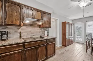 4957 Shadowbend Dr, Corpus Christi, TX 78413 - Photo 7