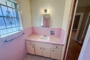 8219 Colgate St, Houston, TX 77061 - Photo 23