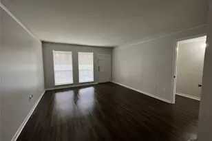 500 Willow Dr, Lake Jackson, TX 77566 - Photo 3