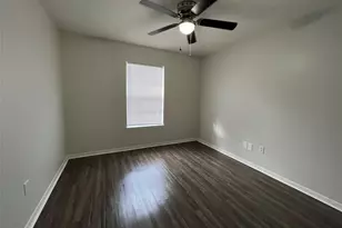 500 Willow Dr, Lake Jackson, TX 77566 - Photo 11