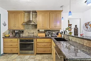 10127 Sageglow Dr, Houston, TX 77089 - Photo 17