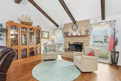 10127 Sageglow Drive, Houston, TX 77089 - Photo 9