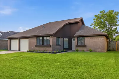 1909 Wildwood Drive, Deer Park, TX 77536 - Photo 1