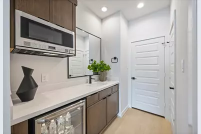 521 Hillwood Heights Drive, Houston, TX 77091 - Photo 15