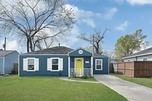 7710 Erath St, Houston, TX 77023 - Photo 1