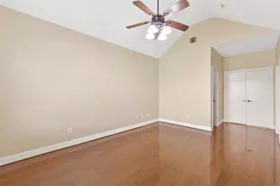 9810 Marlink, Houston, TX 77025 - Photo 15