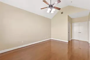 9810 Marlink, Houston, TX 77025 - Photo 15