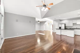 9810 Marlink, Houston, TX 77025 - Photo 7
