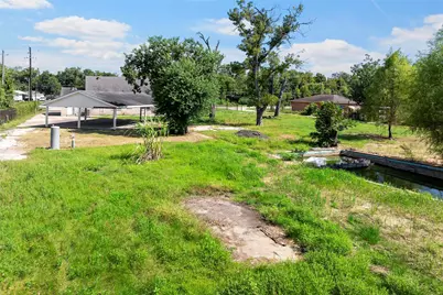 822 Aldine Mail Route Road, Houston, TX 77037 - Photo 15