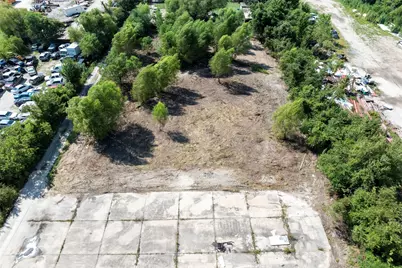 822 Aldine Mail Route Road, Houston, TX 77037 - Photo 9