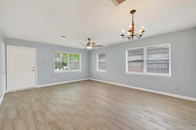 3428 Bradford Street, Houston, TX 77025 - Photo 5