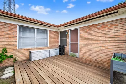 3428 Bradford Street, Houston, TX 77025 - Photo 23