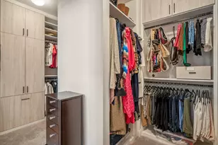 8422 Oak Leaf Point Dr, Houston, TX 77055 - Photo 21